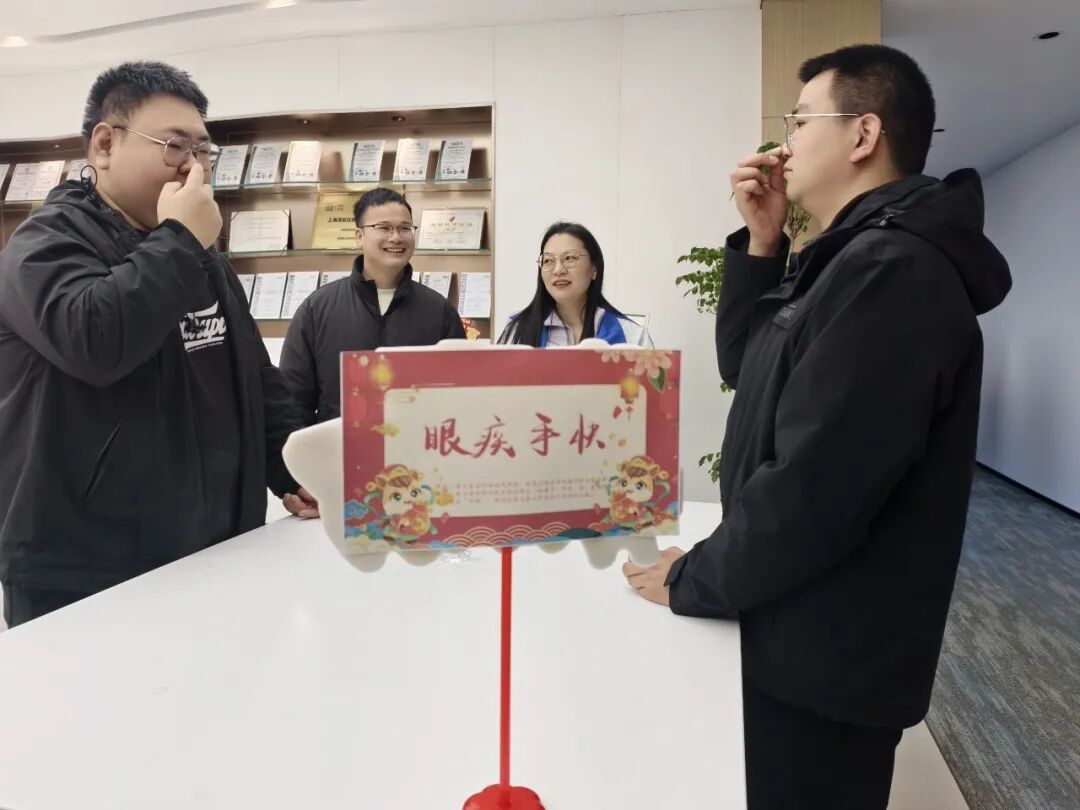 Games like "Number Bomb," "Speaking in Unison," and "Grouping Numbers" unfolded one after another,